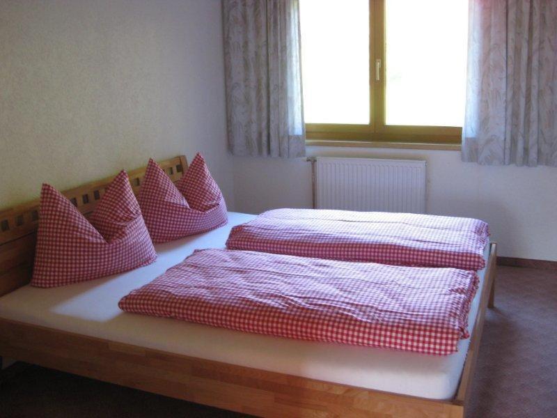 Haus Silberberg Apartman Bartholomäberg Szoba fotó